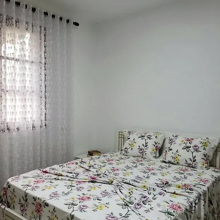 16 Homestay *